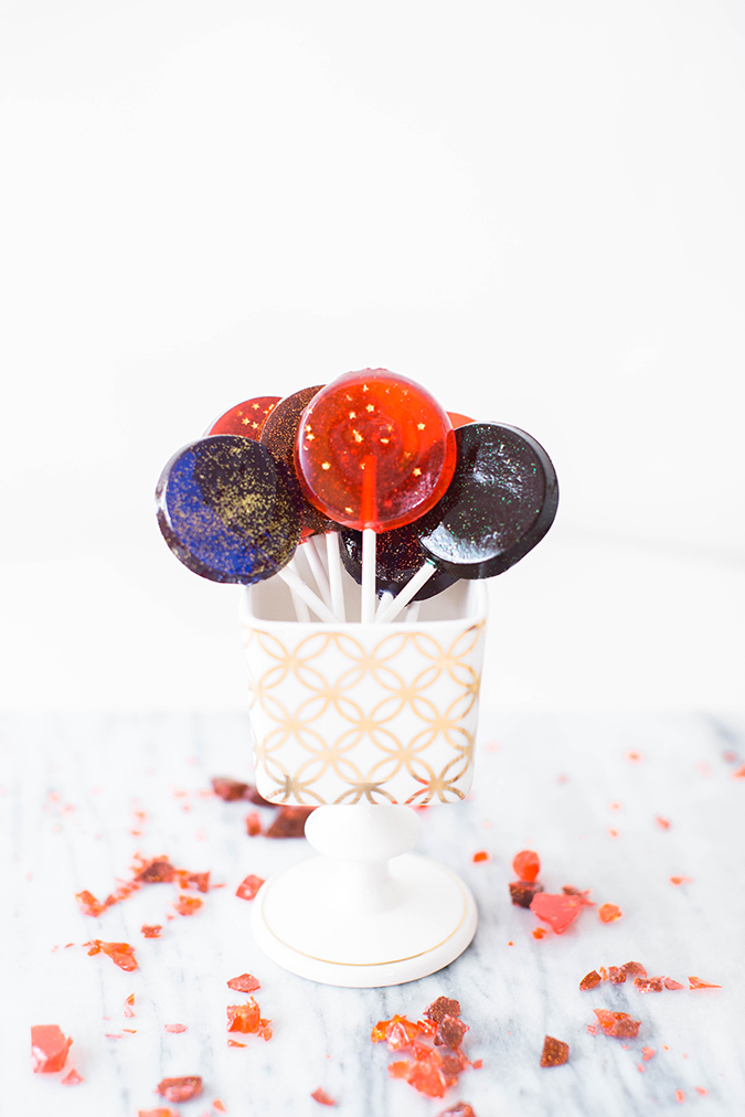 Hocus Pocus: Homemade Halloween Lollipops
